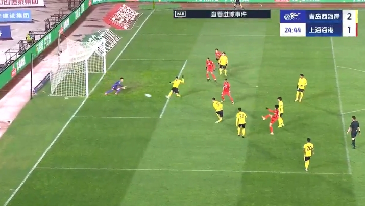  這球漂亮！19歲李新翔晃過(guò)張呈棟單挑防線破門(mén)，海港生涯處子球！