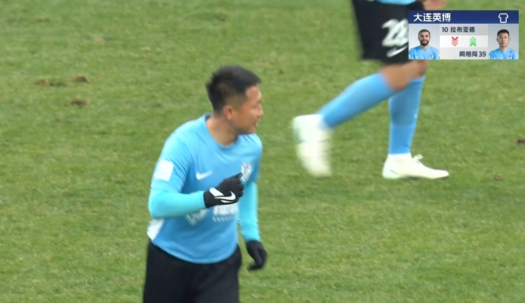  隊長來了！38歲閻相闖替補登場，上演賽季&重返中超首秀！