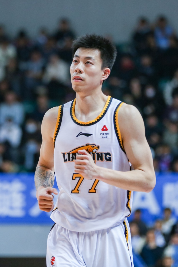  媒體人：張鎮麟、韓德君將因傷缺席今晚對陣北控的比賽