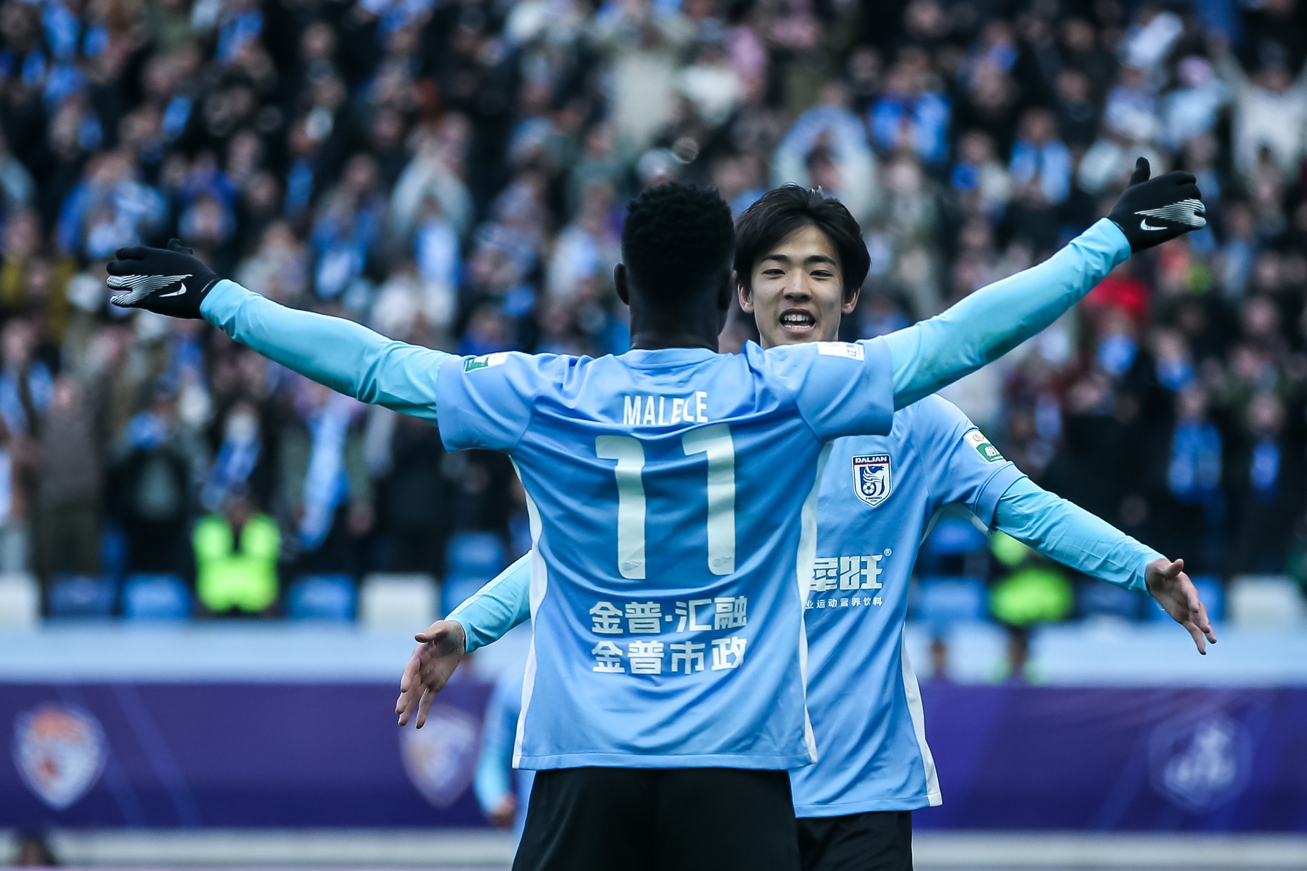  青春風暴刮起來！19歲朱鵬宇&18歲王鈺棟處子球 19歲李新翔1射2傳